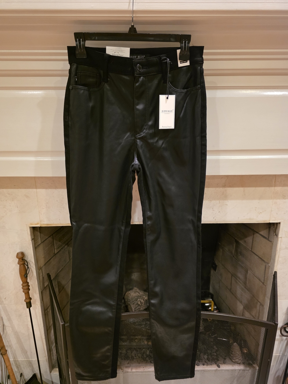 Judy Blue Black Skinny Coated Jeans
